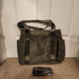 IHKWIP Zig Zag Transit Tote with Crossbody Strap Olive
